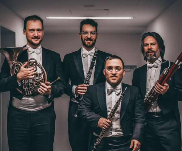 
Die Eisengie&szlig;erei &ndash; Alexander Mossolow
Sinfonie Concertante f&uuml;r Oboe, Klarine...