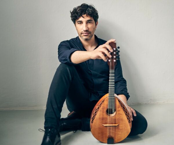 Werke von Johann Sebastian Bach, Antonio Vivaldi, David Bruce, Sulkhan Tsintsadze, Gil Aldema
Mi...